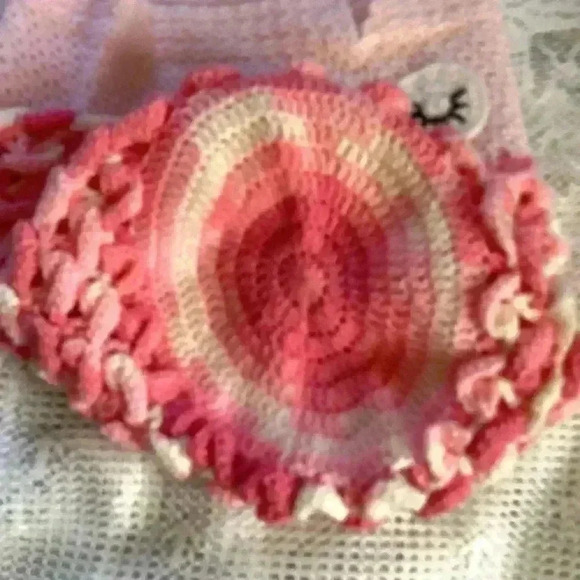 HANDMADE BABY COCOON CROCHET BABY BLANKET WRAP (0-12mos) - Picture 5 of 5